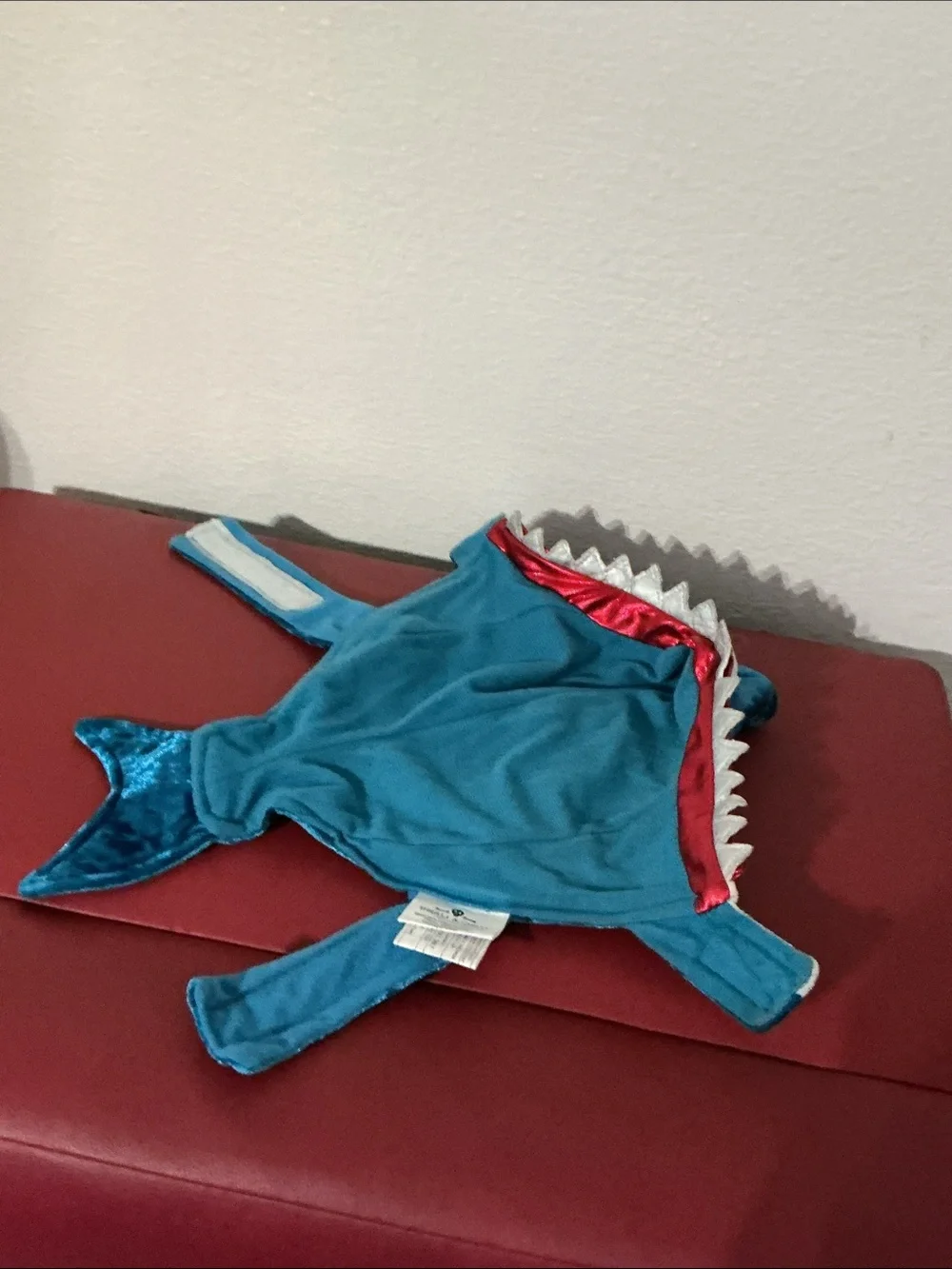 Lot of 2 thrills & chills pet dog cat Halloween costumes Venus Fly Trap Shark S
